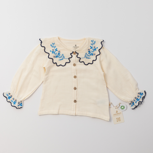 Embroidered Bluse